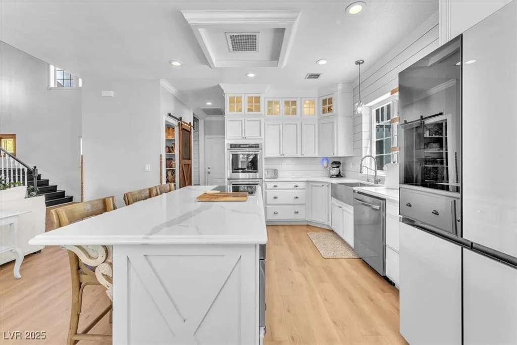 8745 Cimarron, Las Vegas, NV 89113