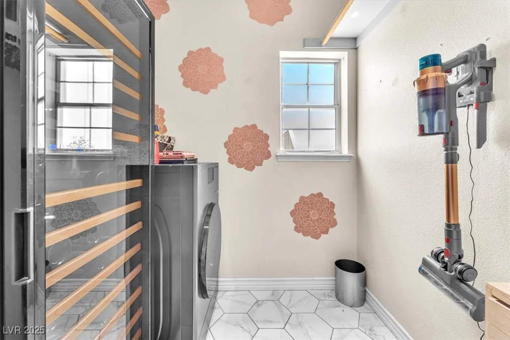 8745 Cimarron, Las Vegas, NV 89113