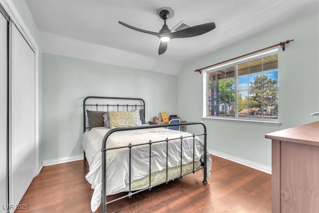 8745 Cimarron, Las Vegas, NV 89113