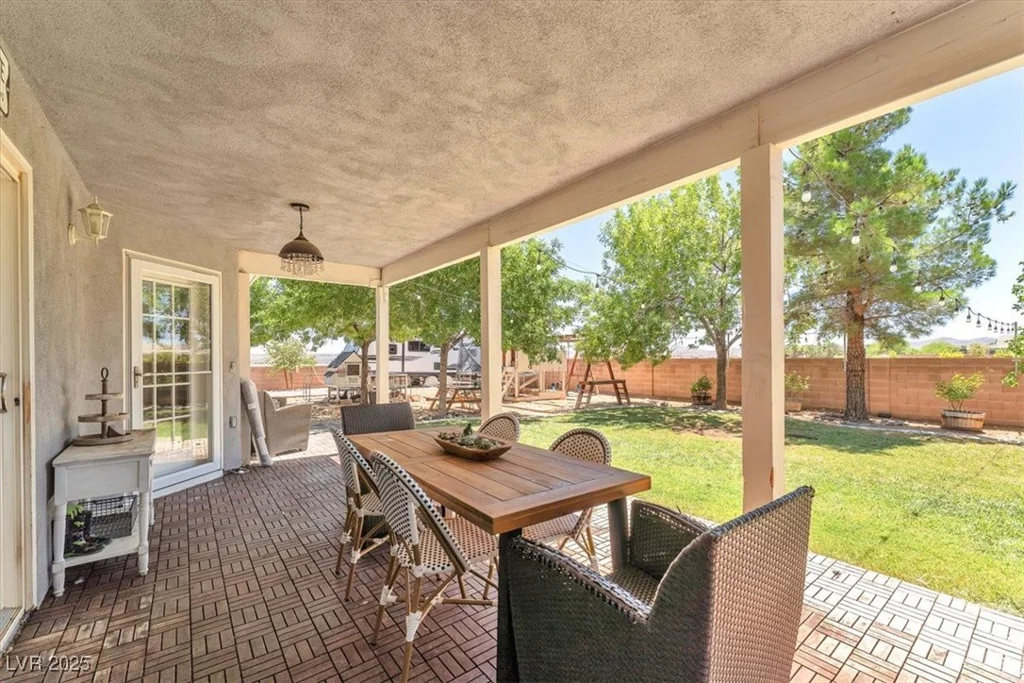 8745 Cimarron, Las Vegas, NV 89113