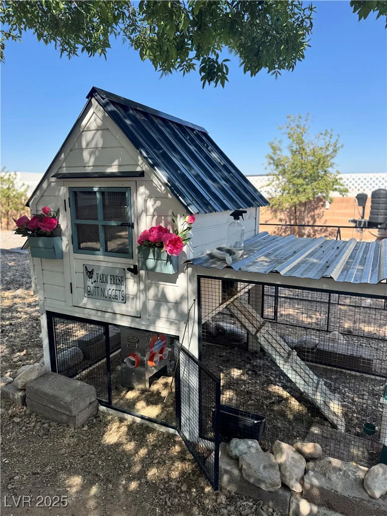 8745 Cimarron, Las Vegas, NV 89113