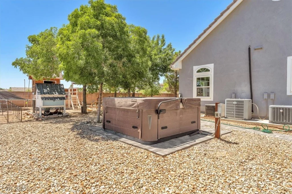 8745 Cimarron, Las Vegas, NV 89113
