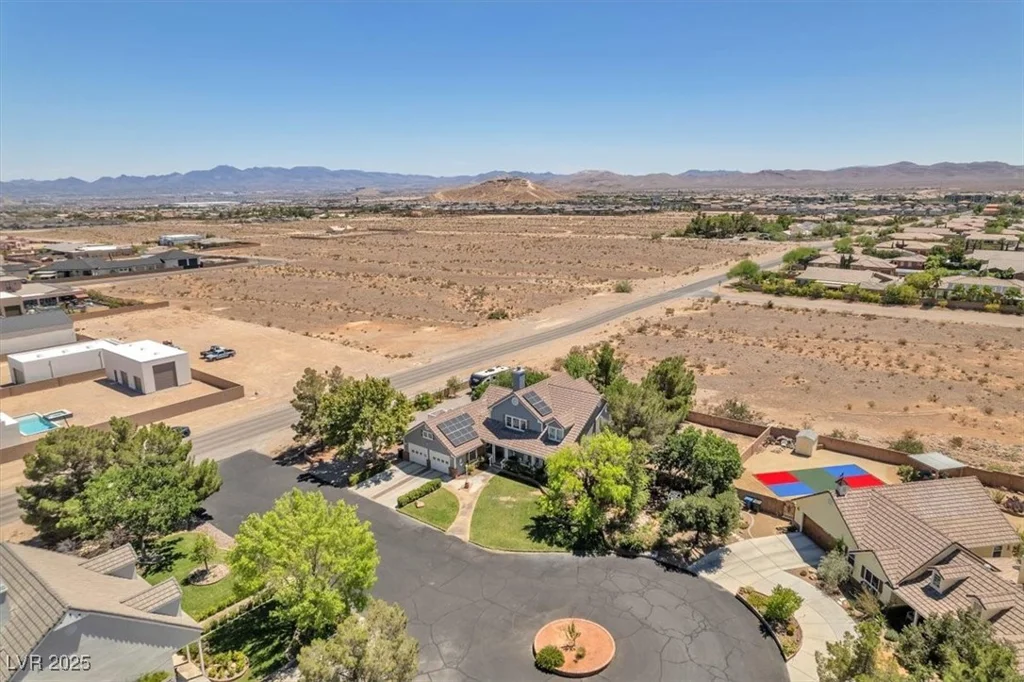 8745 Cimarron, Las Vegas, NV 89113