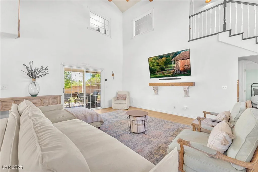 8745 Cimarron, Las Vegas, NV 89113