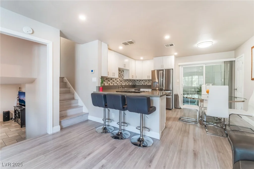 6257 Hobart, Las Vegas, NV 89107