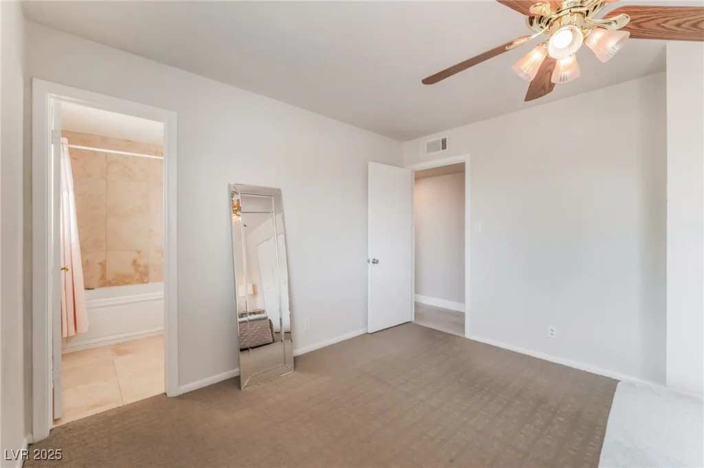 6257 Hobart, Las Vegas, NV 89107