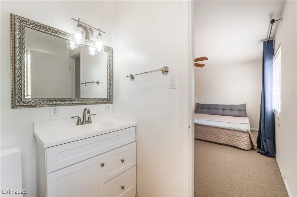 6257 Hobart, Las Vegas, NV 89107