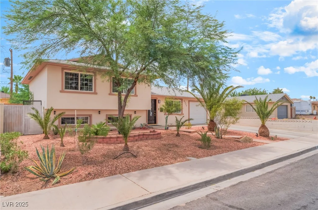 6257 Hobart, Las Vegas, NV 89107