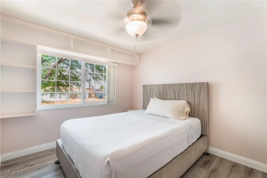 6257 Hobart, Las Vegas, NV 89107