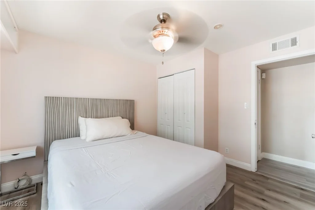 6257 Hobart, Las Vegas, NV 89107