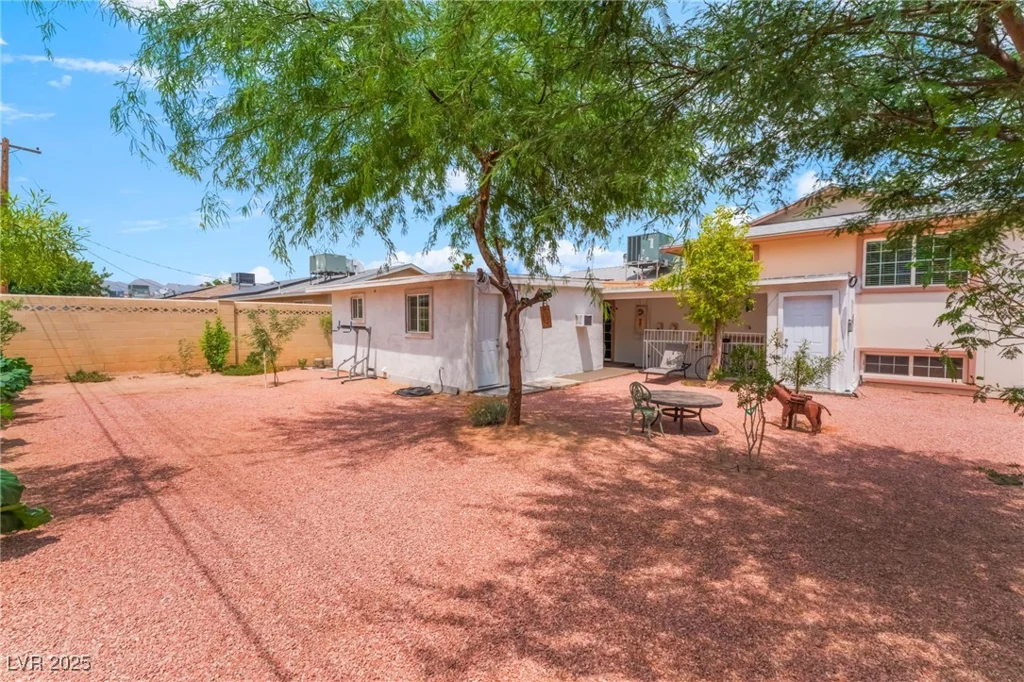 6257 Hobart, Las Vegas, NV 89107