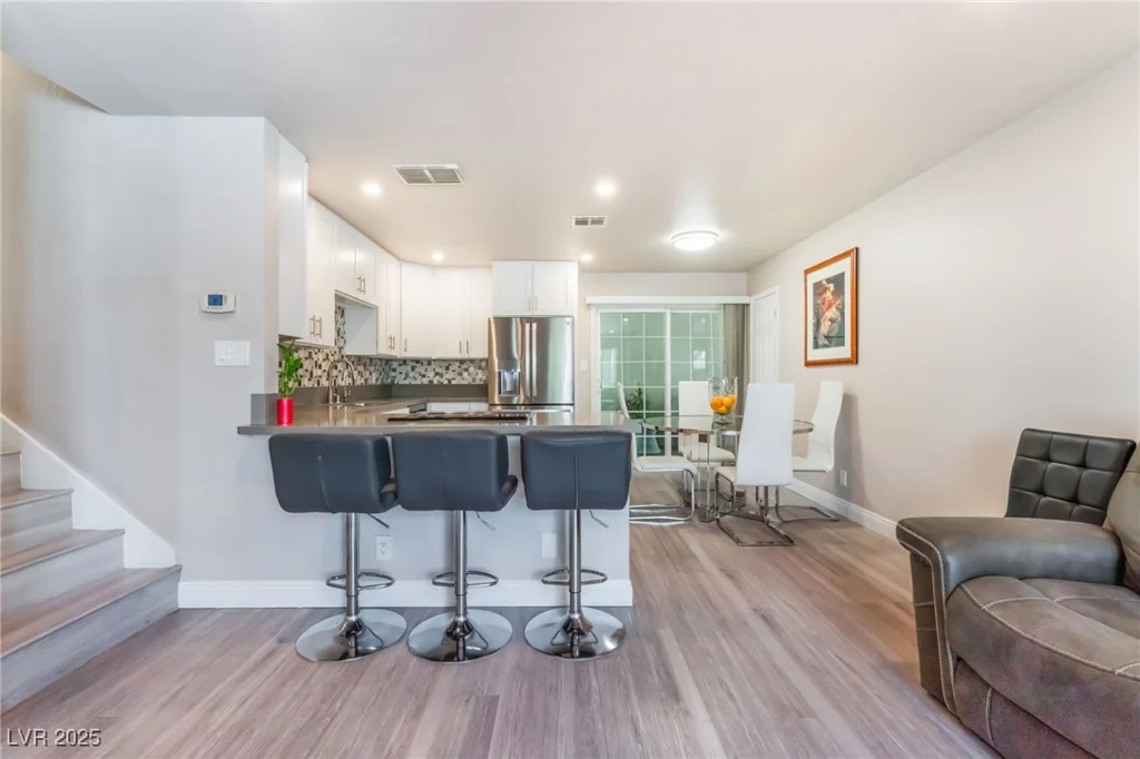 6257 Hobart, Las Vegas, NV 89107