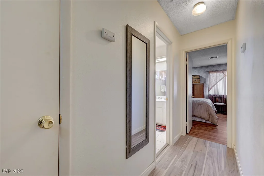6235 Adenmoor, Las Vegas, NV 89156