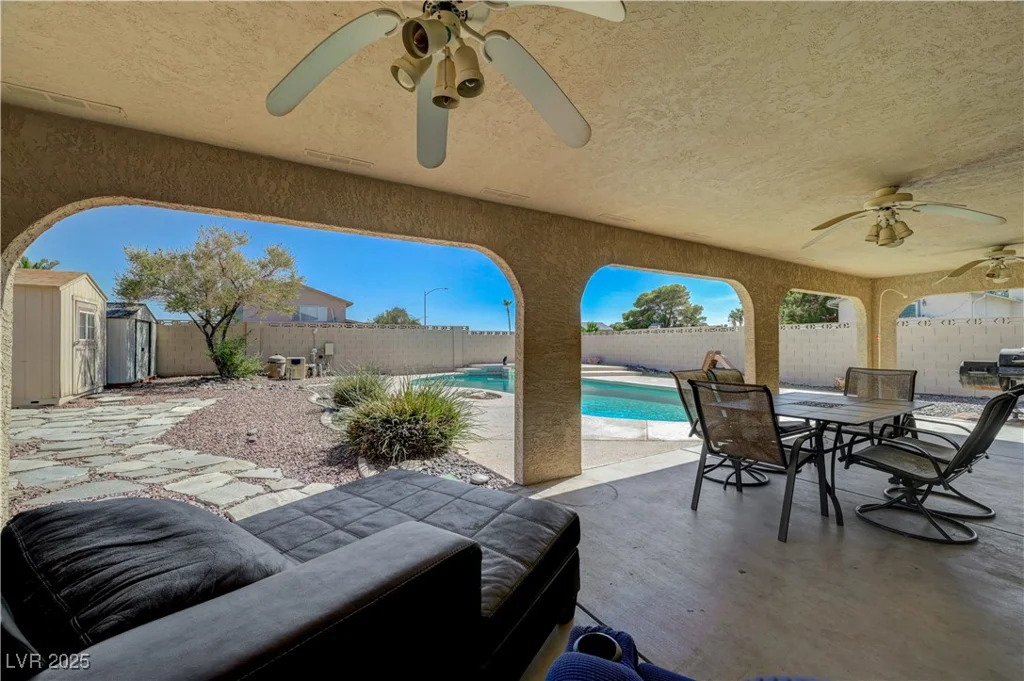 6235 Adenmoor, Las Vegas, NV 89156