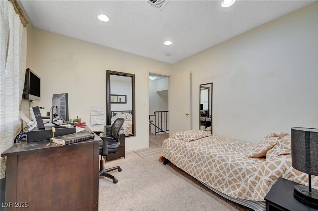 6235 Adenmoor, Las Vegas, NV 89156