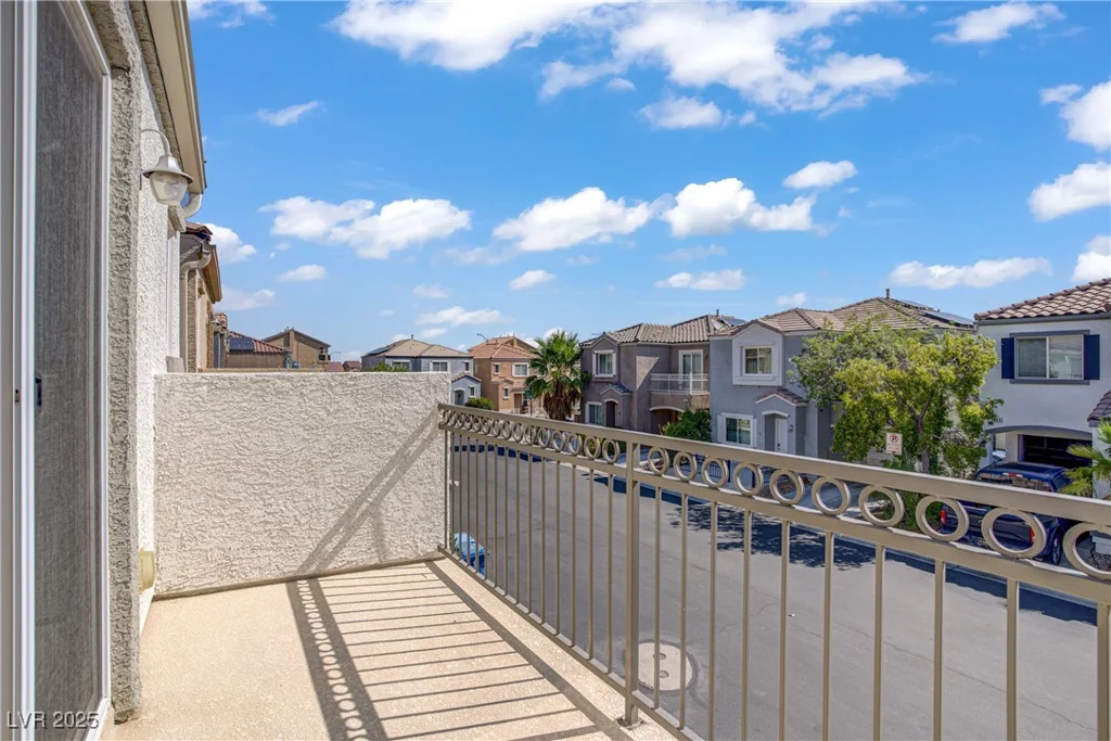 7335 Escarpment, Las Vegas, NV 89139