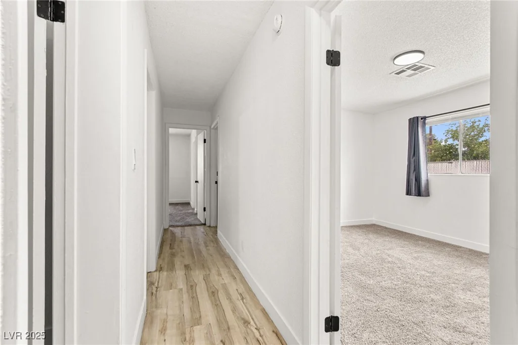 1409 Ardmore, Las Vegas, NV 89104