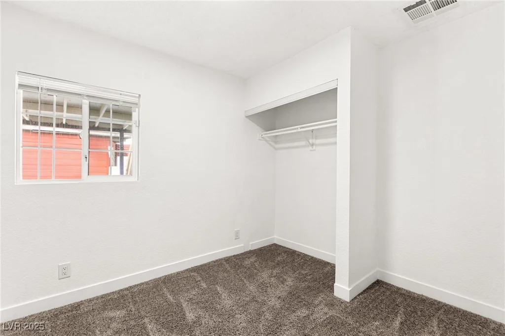 1409 Ardmore, Las Vegas, NV 89104