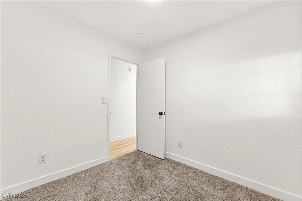 1409 Ardmore, Las Vegas, NV 89104