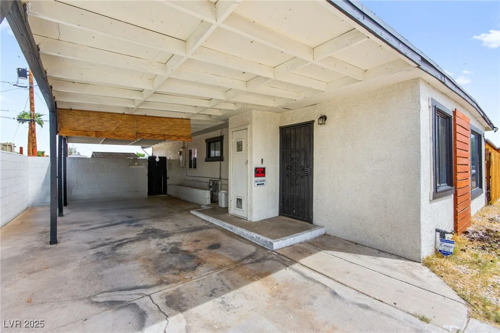 1409 Ardmore, Las Vegas, NV 89104