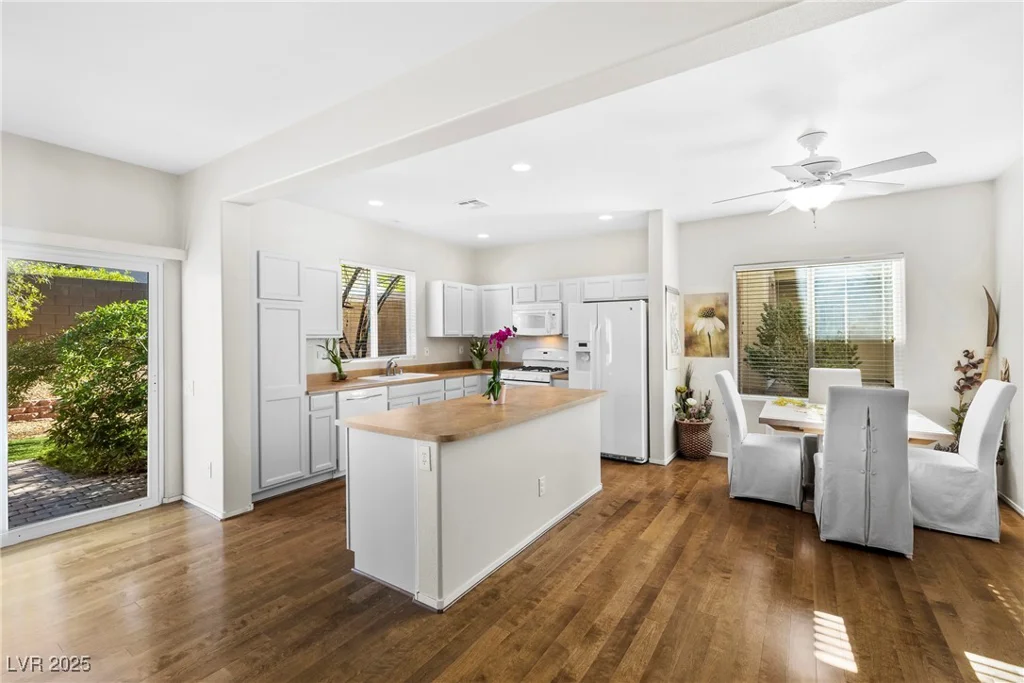 2896 Strathallan, Henderson, NV 89044