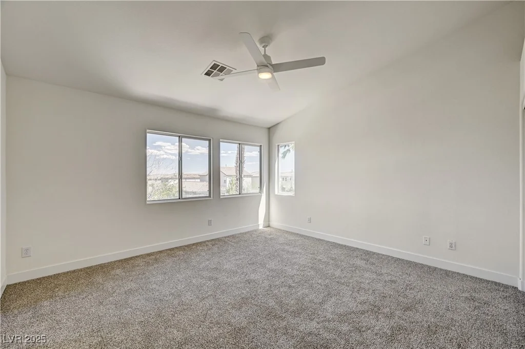 7828 Ithaca Falls, Las Vegas, NV 89149