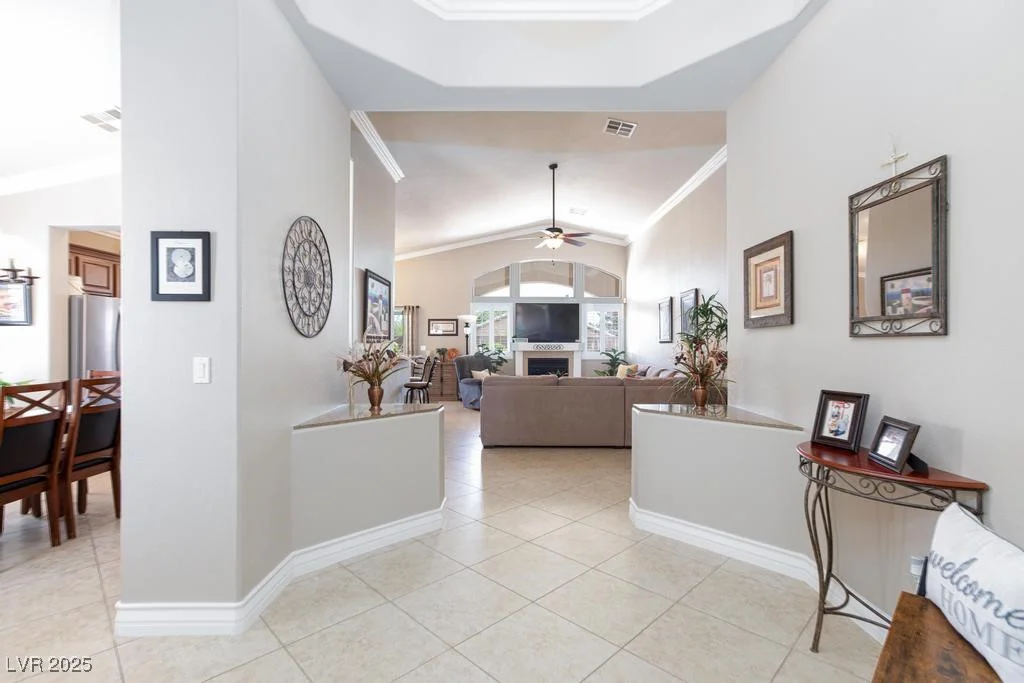 7816 Glowing Peak, Las Vegas, NV 89131