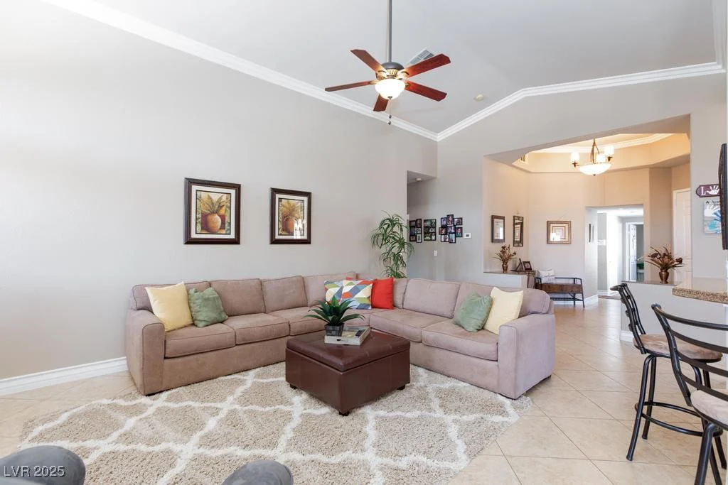 7816 Glowing Peak, Las Vegas, NV 89131