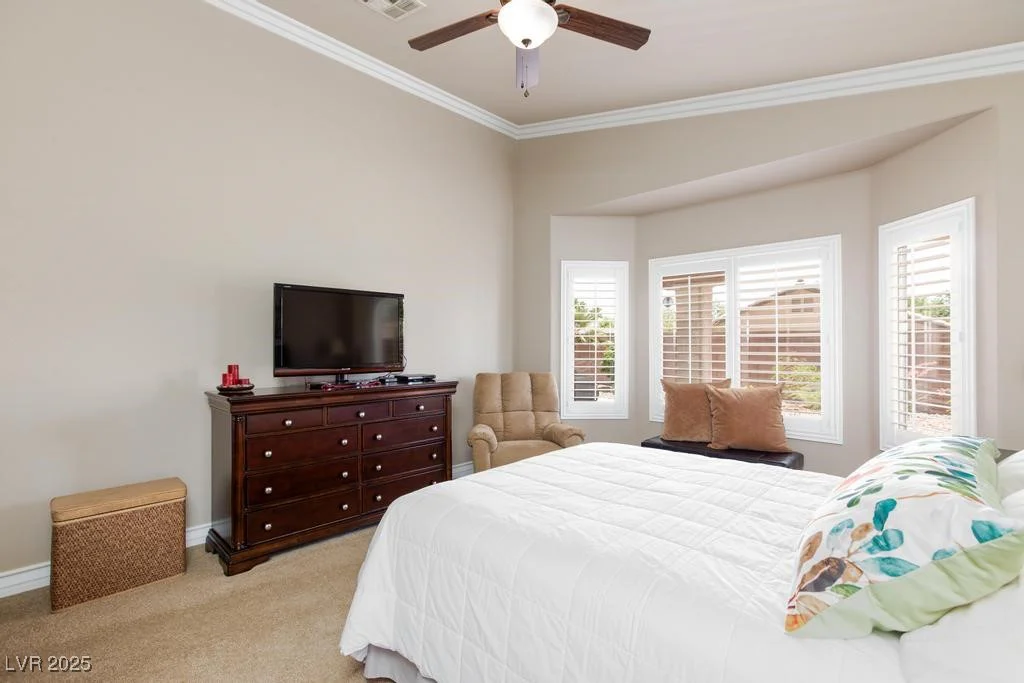 7816 Glowing Peak, Las Vegas, NV 89131