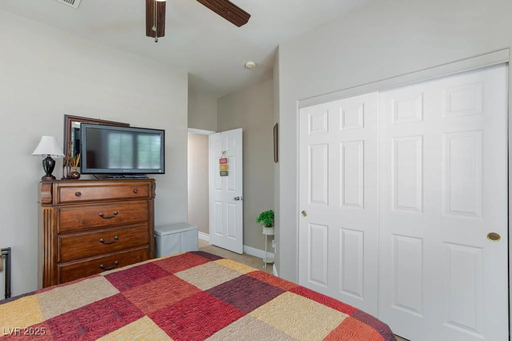7816 Glowing Peak, Las Vegas, NV 89131