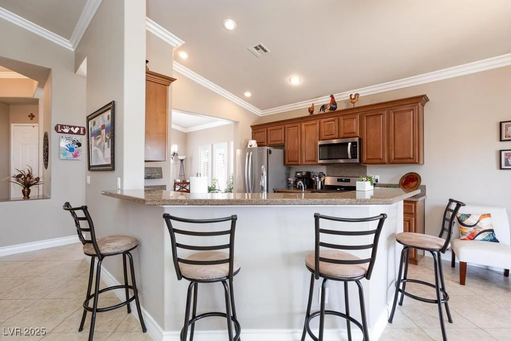 7816 Glowing Peak, Las Vegas, NV 89131