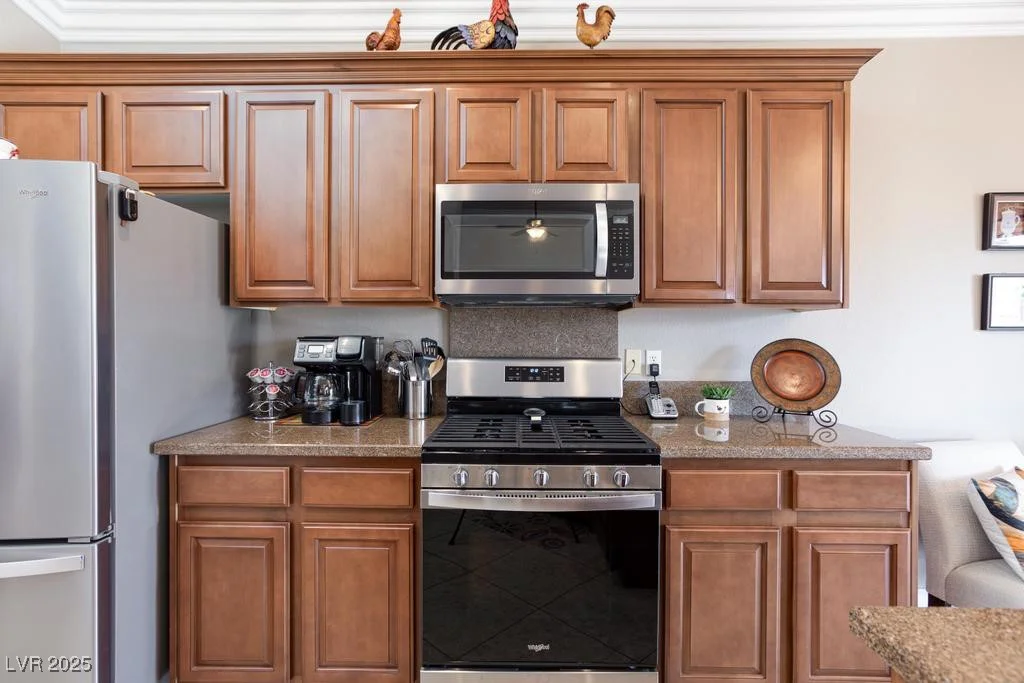 7816 Glowing Peak, Las Vegas, NV 89131