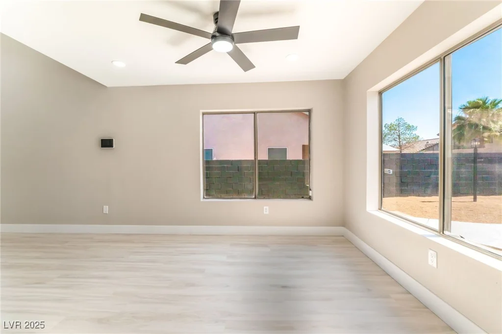 4723 Roby Grey, North Las Vegas, NV 89081