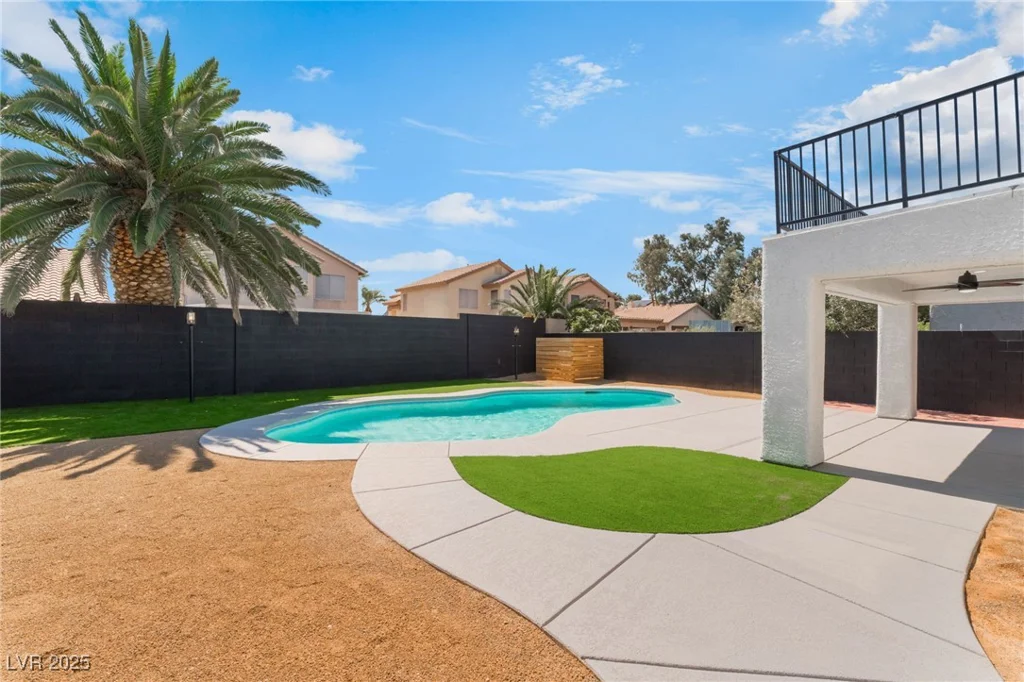 4723 Roby Grey, North Las Vegas, NV 89081