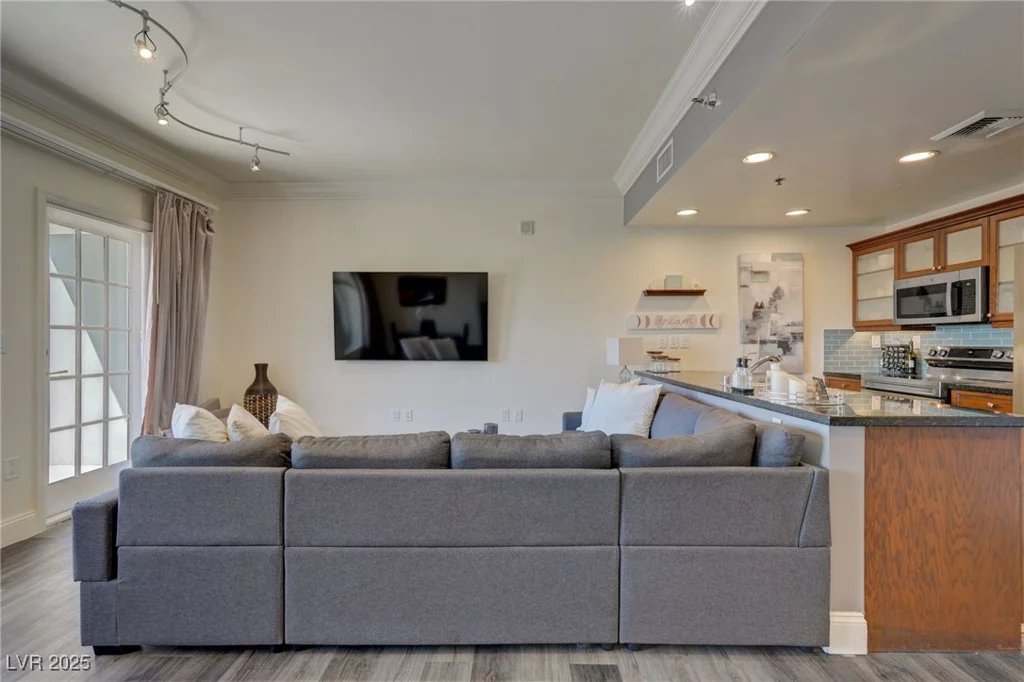 30 Strada Di Villaggio, Henderson, NV 89011