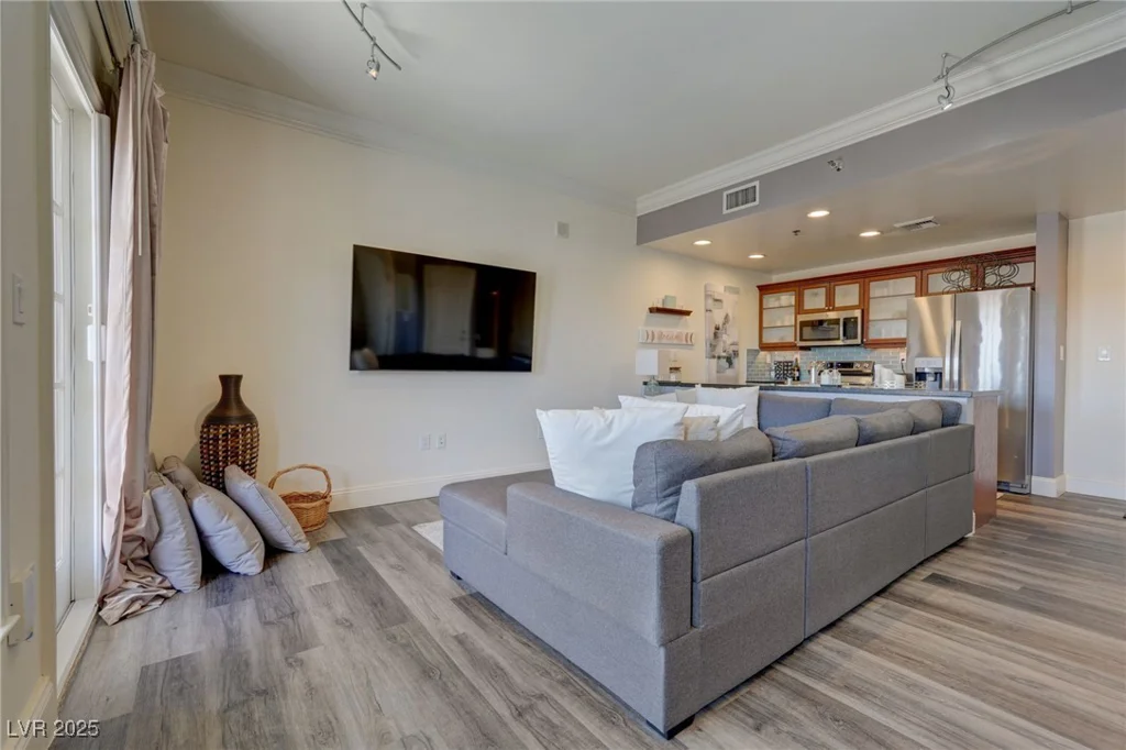 30 Strada Di Villaggio, Henderson, NV 89011