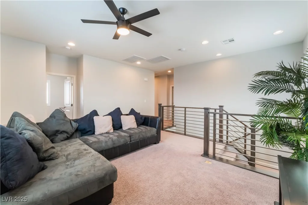 6948 Dunnellon, Las Vegas, NV 89142