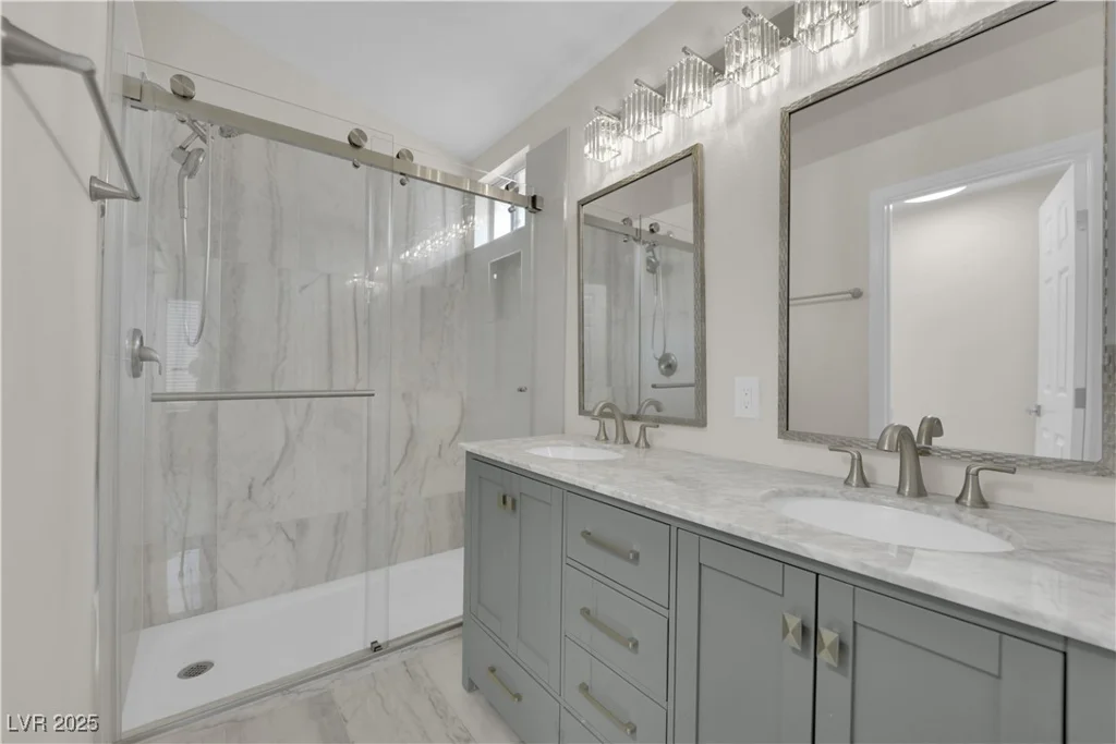 43 Avenida Arenas, Henderson, NV 89074