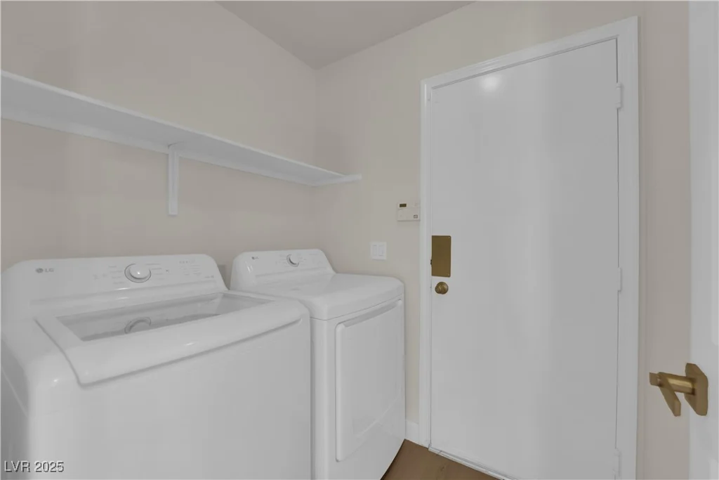 43 Avenida Arenas, Henderson, NV 89074