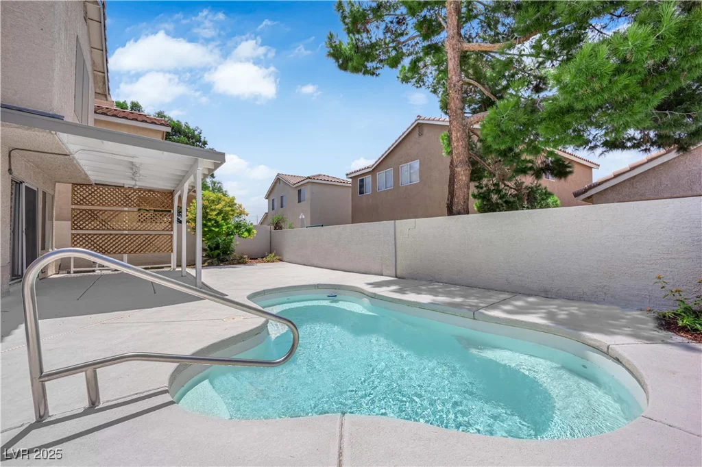 43 Avenida Arenas, Henderson, NV 89074