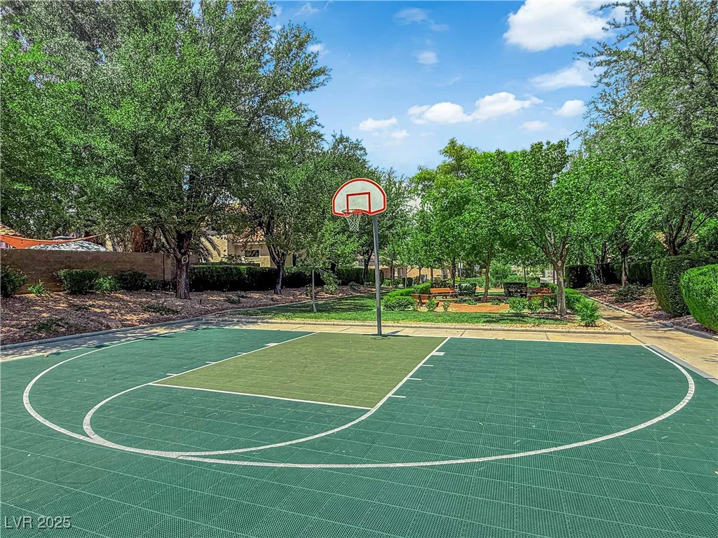 43 Avenida Arenas, Henderson, NV 89074