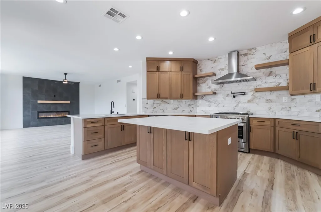 2231 Armacost, Henderson, NV 89074