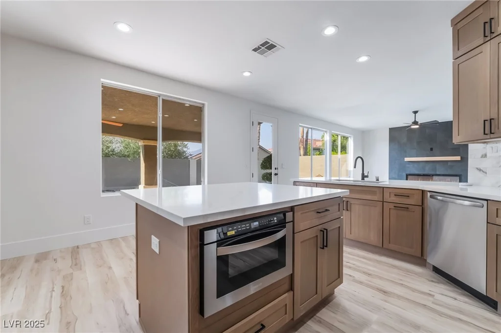 2231 Armacost, Henderson, NV 89074