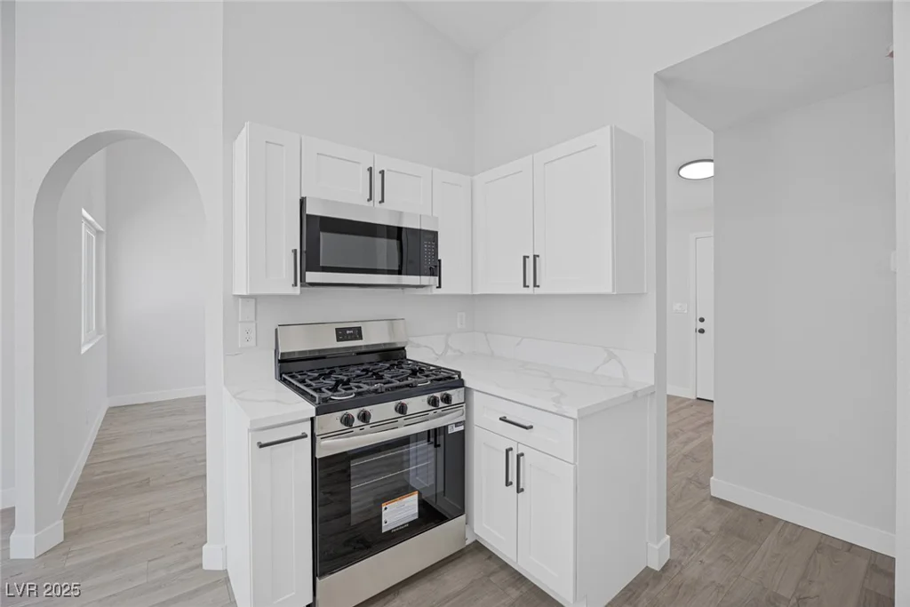 5610 Ballinger, Las Vegas, NV 89142