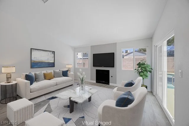 5610 Ballinger, Las Vegas, NV 89142