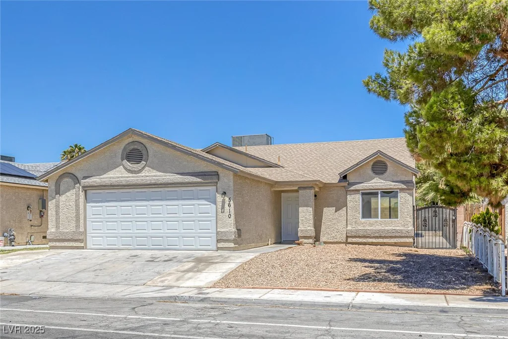 5610 Ballinger, Las Vegas, NV 89142