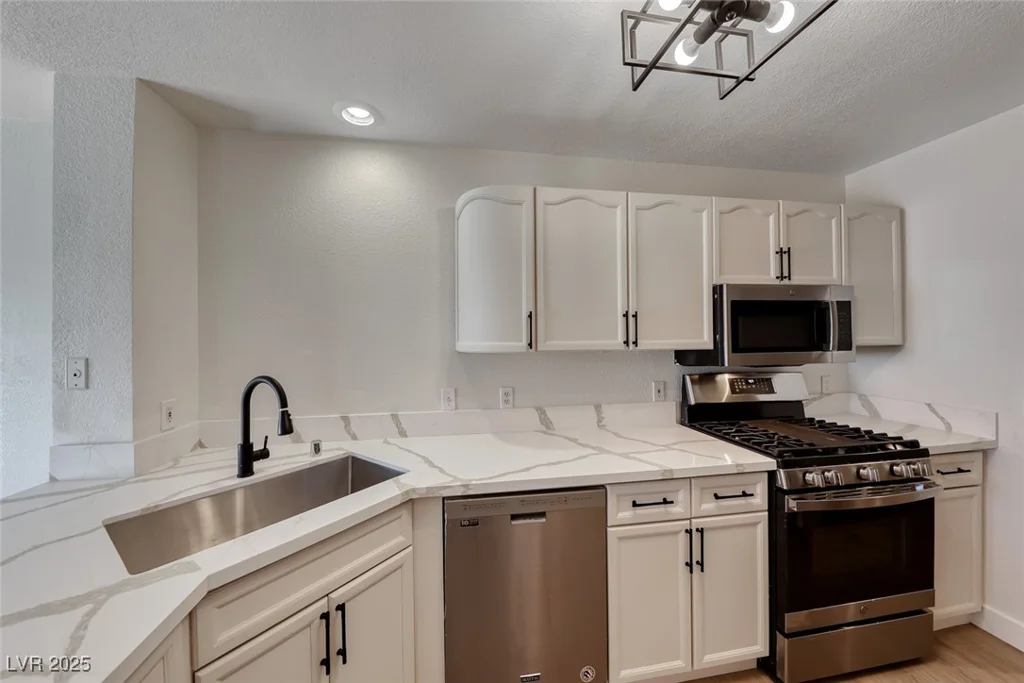 7909 Cina, Las Vegas, NV 89147