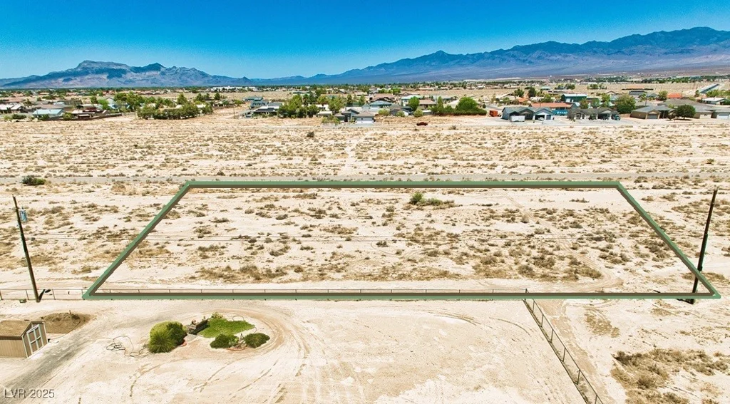 821 Blackhorn, Pahrump, NV 89048