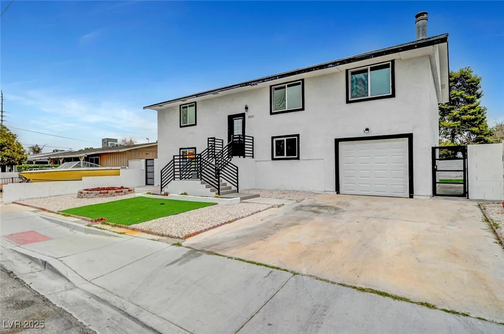 2521 Richfield, Las Vegas, NV 89102