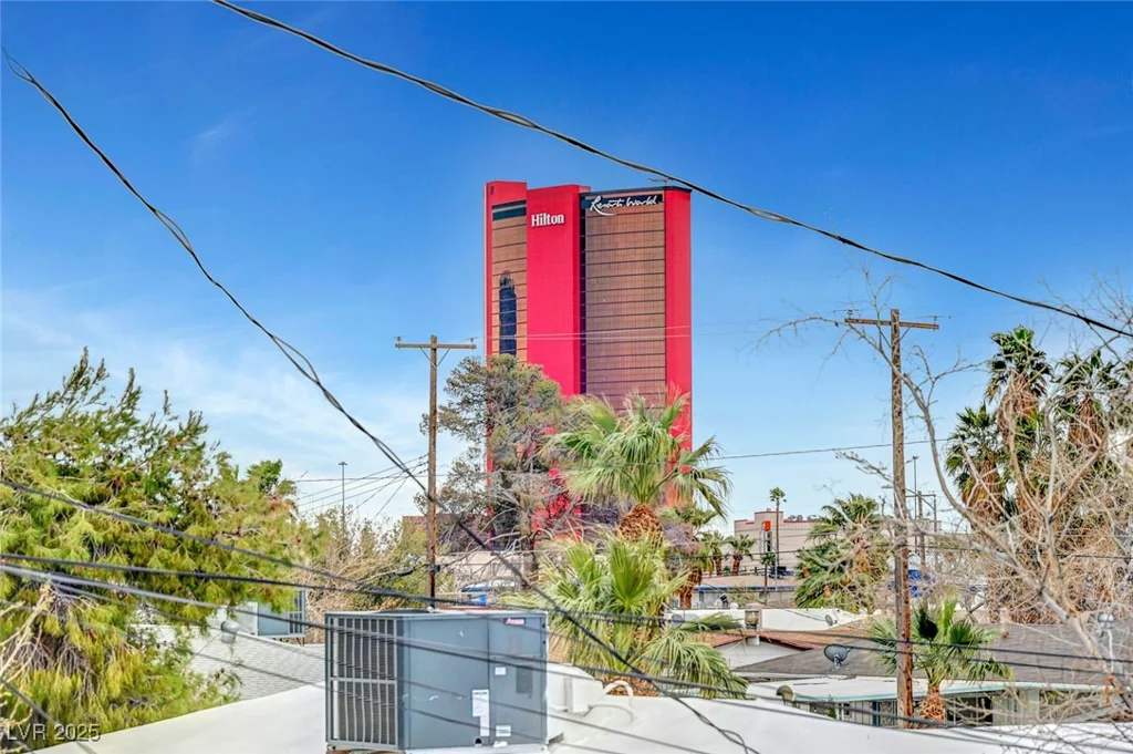 2521 Richfield, Las Vegas, NV 89102